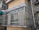 北京通州区物资学院安装小区护网不锈钢防盗窗护窗防盗门护栏