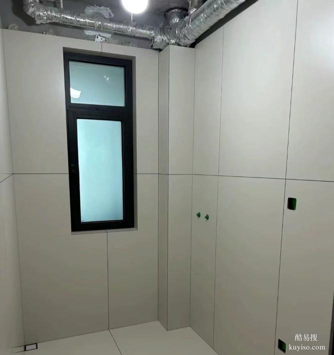 北門成華區(qū)專業(yè)刷乳膠漆房屋墻面翻新刮膩?zhàn)勇?lián)系電話師傅