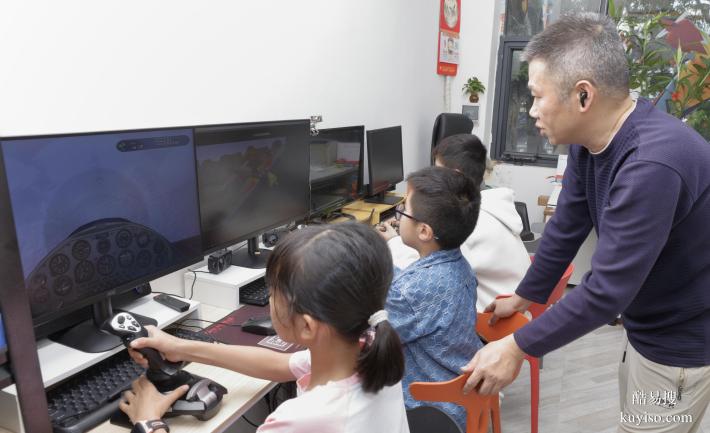 广东省广州市青少年无人机初级班科技特长低空经济