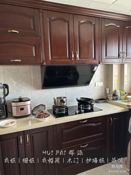 長沙全木家具生產(chǎn)廠家,實(shí)木書柜,櫥柜門定做商家直銷