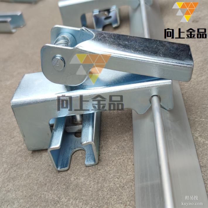 裙板鍍鋅夾持器，配套40*40角鋁