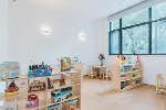 孩子总是重复动作、刻板行为是怎么回事？